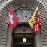 Le procès en appel d'un homme de 72 ans accusé d'avoir étouffé sa femme se tient au Palais de justice à Genève.